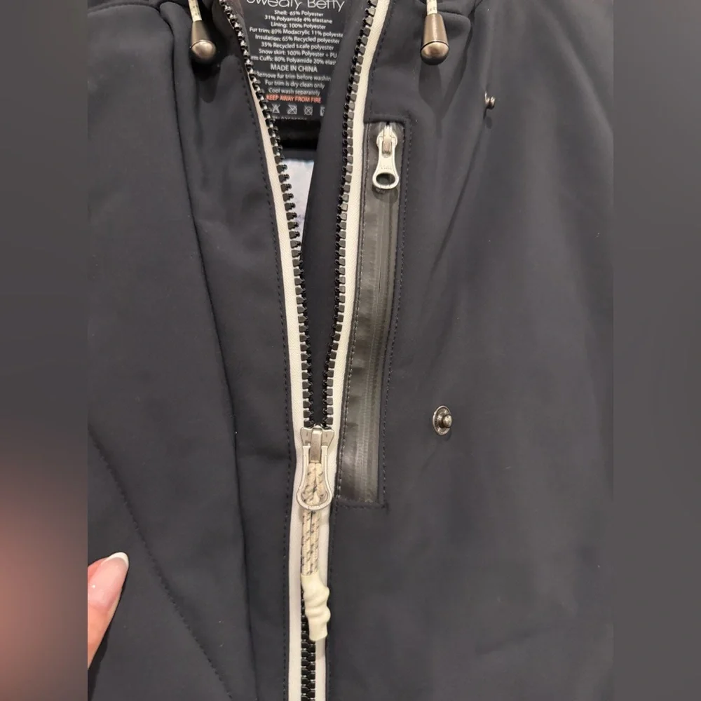 Sweaty Betty Method‎ Softshell Ski Jackett with Fur Trim Size XS EUC